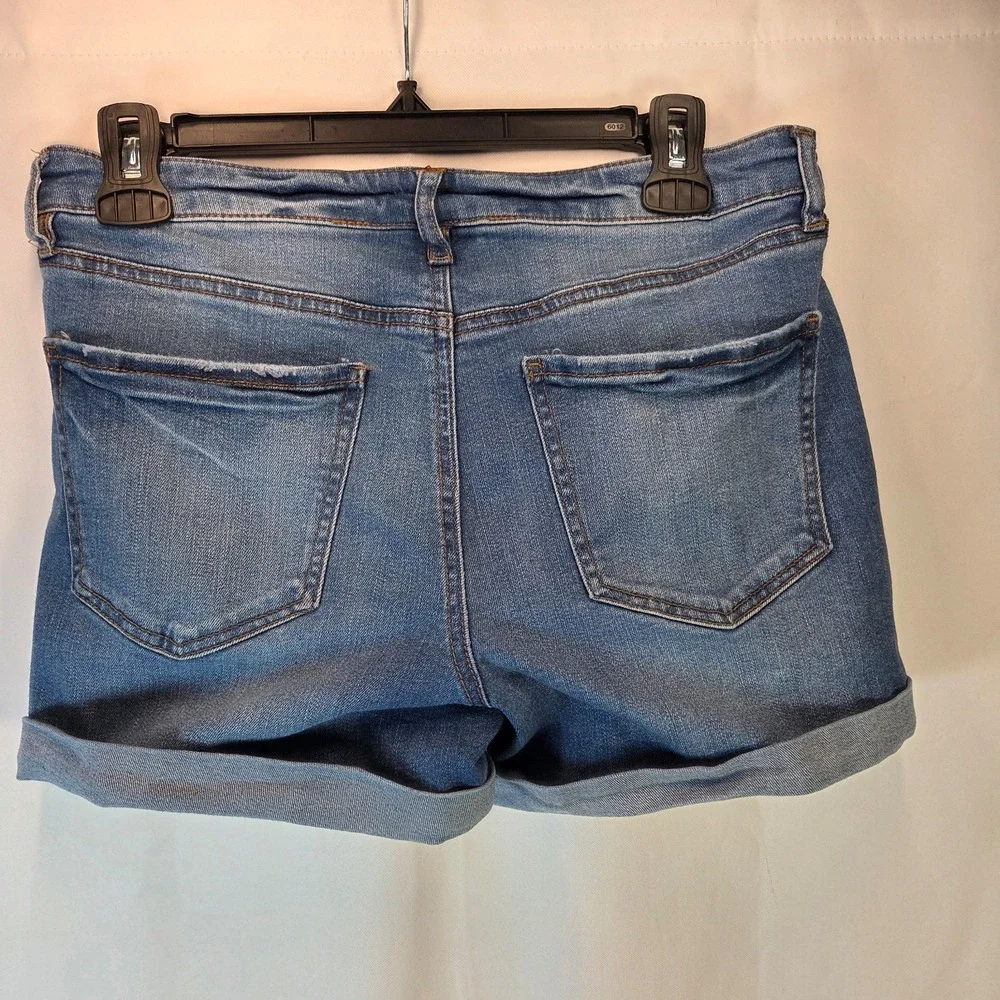 Refuge Denim‎ Shorts Womens Sz 6 Blue Rolled Cuff Beach Festival MidRise Stretch